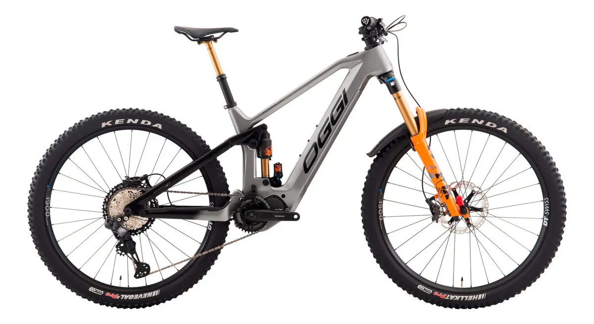 Rodas DT Swiss H1900 Hybrid com pneus Maxxis Assegai e Minion 29 Kevlar na Oggi Potenza Pro XT DI2 2025